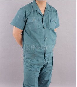 供應(yīng)工裝制服與日常用品 企業(yè)高效運(yùn)營(yíng)的基石